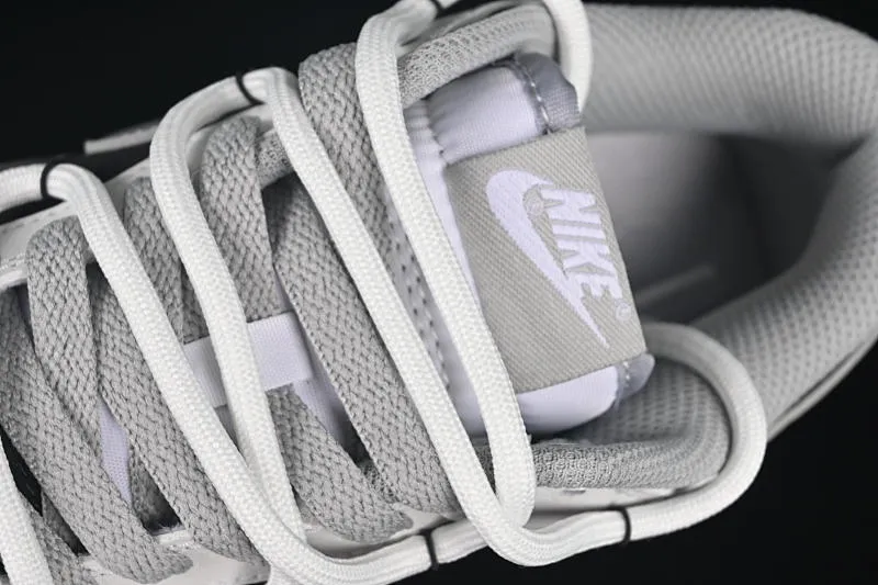 All categories Nk SB Dunk Series Nk SB Dunk Low High-end customized low-top sneakers Nike SB Dunk Low "Just Do it" Strap black and silver Anniversary high-end customized low-top casual sneakers WS0414-025